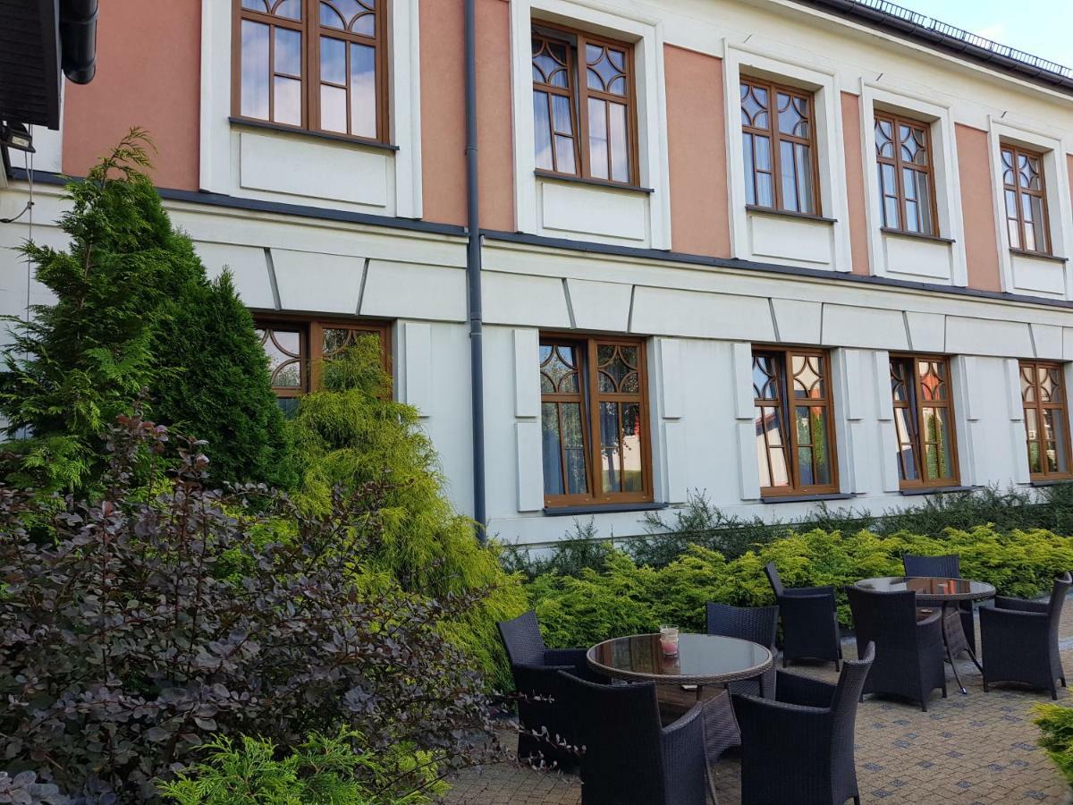 Rezydencja Pod Zegarem Trzebinia  Exteriér fotografie
