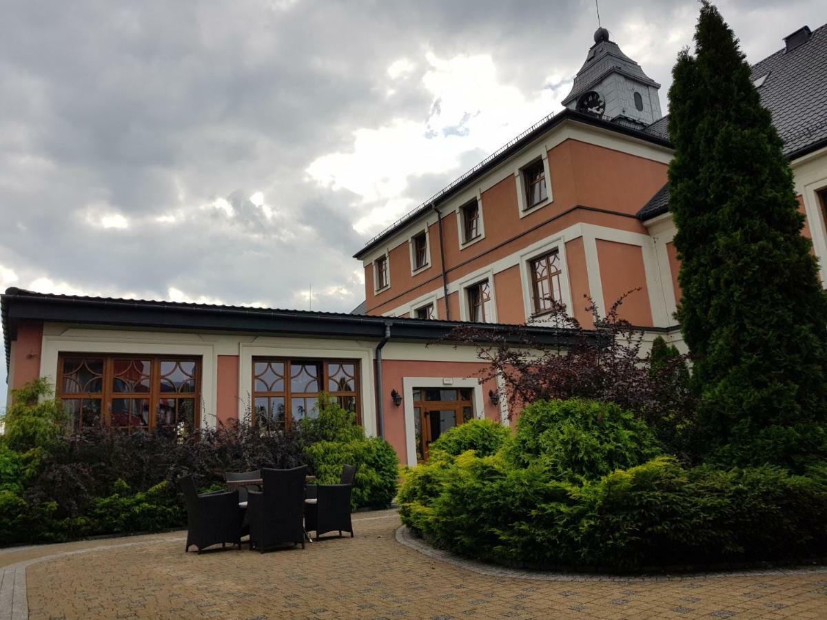 Rezydencja Pod Zegarem Trzebinia  Exteriér fotografie
