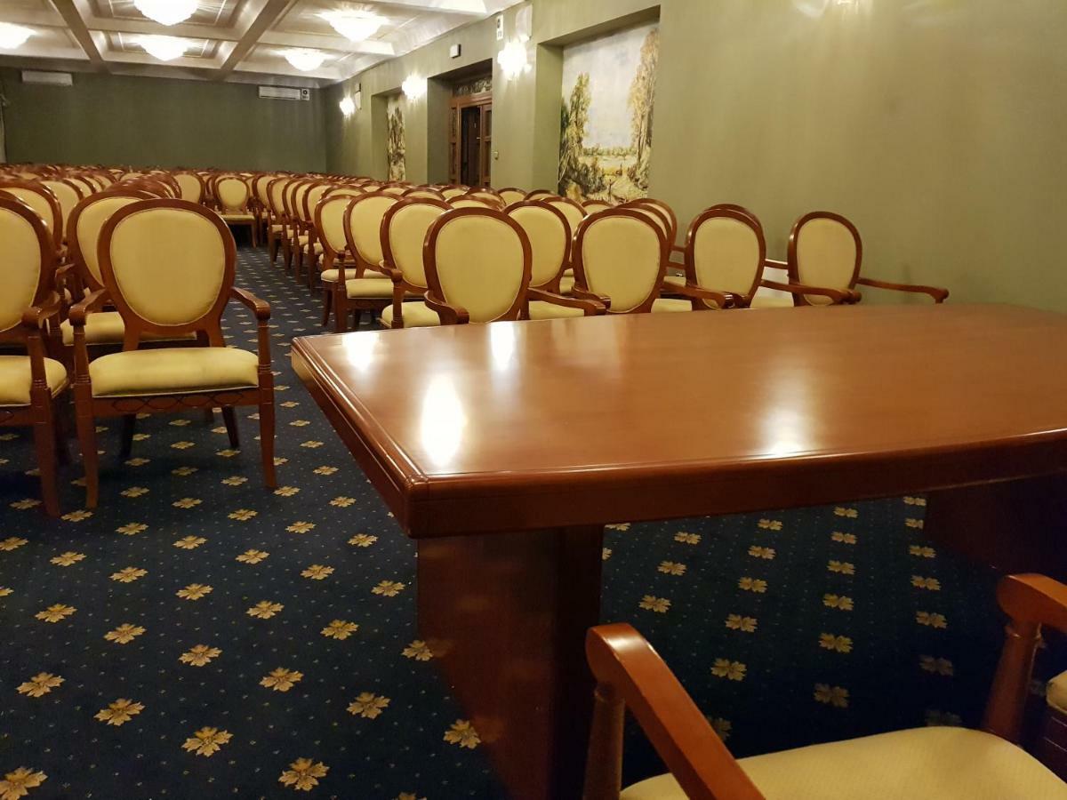 Rezydencja Pod Zegarem Trzebinia  Exteriér fotografie